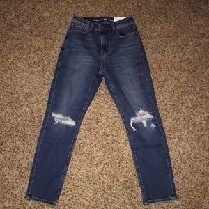 American Eagle “Mom Stretch Jean”